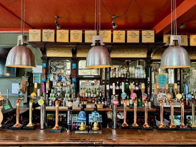 The Crown Rooms London Ngoại thất bức ảnh